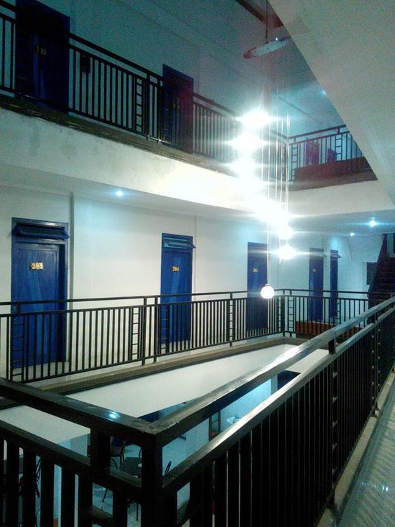 Zameena Guest House Cimahi Exterior photo