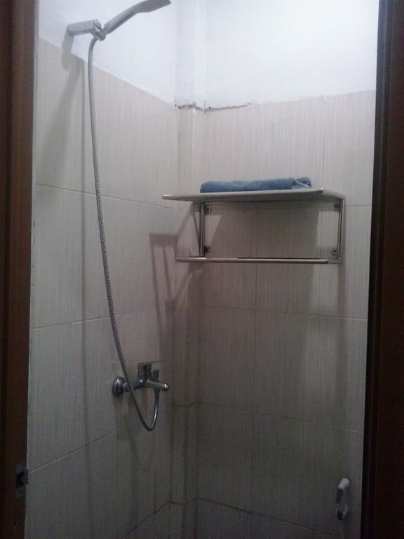 Zameena Guest House Cimahi Exterior photo