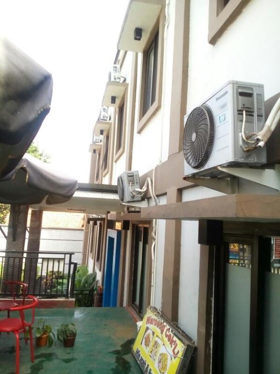 Zameena Guest House Cimahi Exterior photo