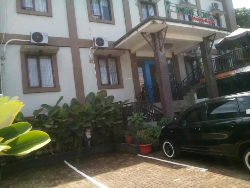 Zameena Guest House Cimahi Exterior photo