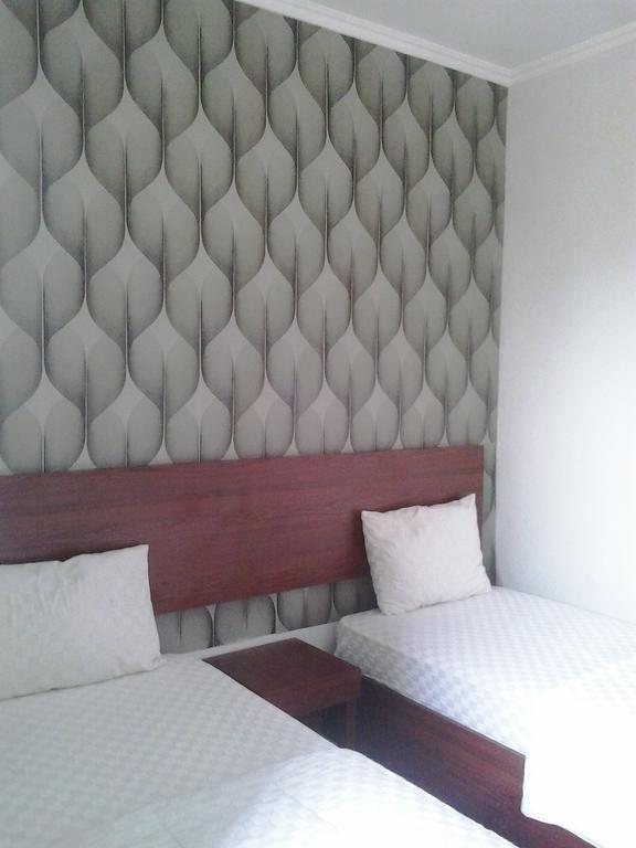 Zameena Guest House Cimahi Exterior photo